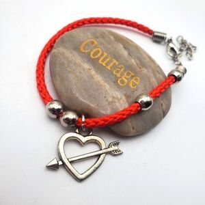 Red silicone silver heart charm bracelet nostaligic 1990 vintage‎